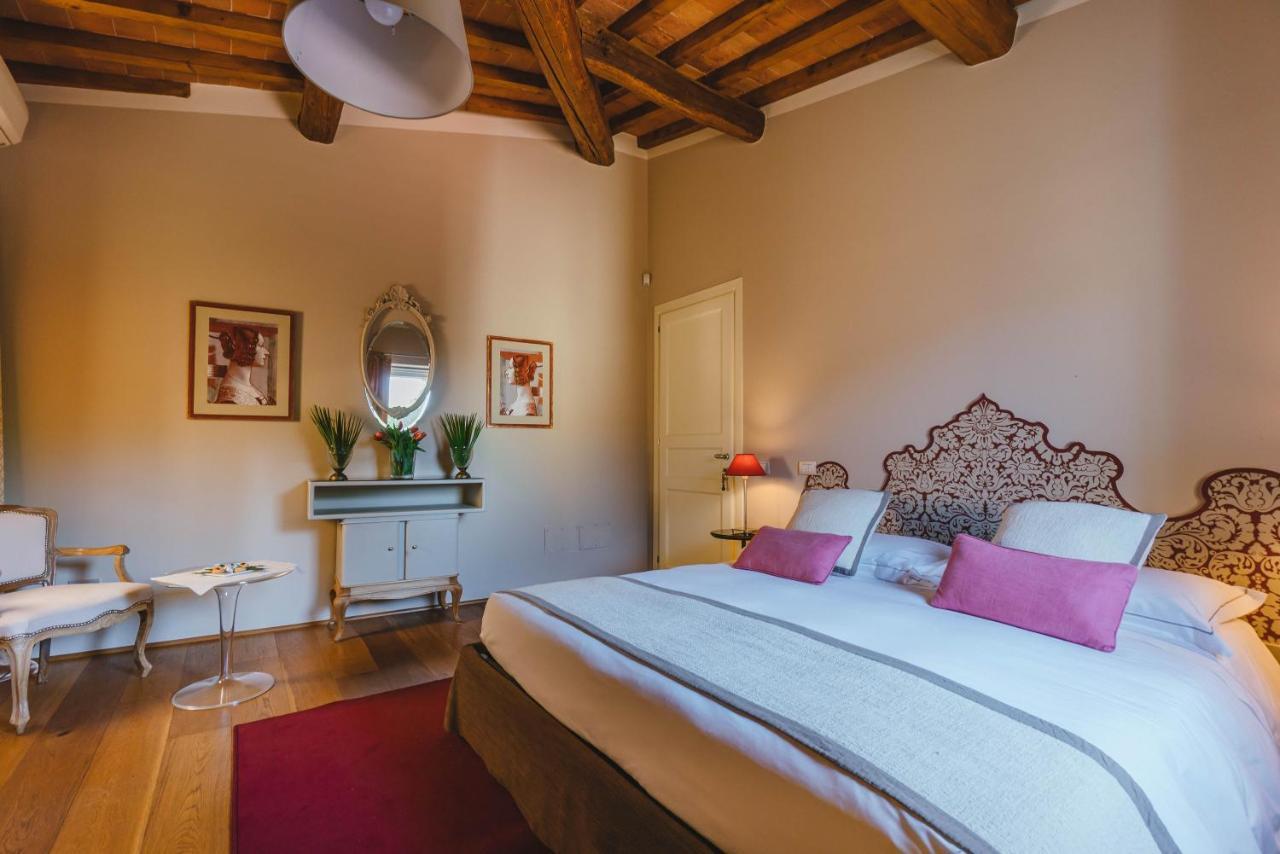 Bed and Breakfast Duchess Boutique De Charme Флоренція Екстер'єр фото