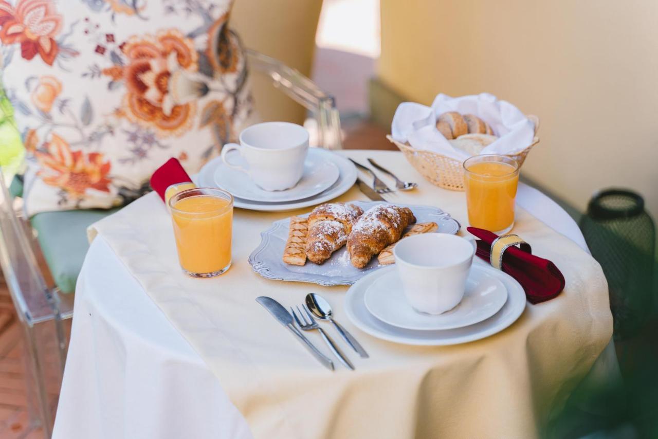 Bed and Breakfast Duchess Boutique De Charme Флоренція Екстер'єр фото